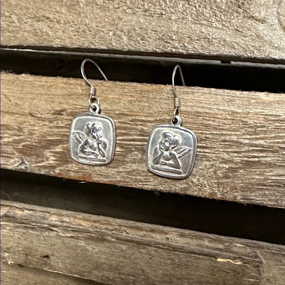 925 sterling silver great shape pensive cherub angel’s square dangle earrings - Picture 3 of 6